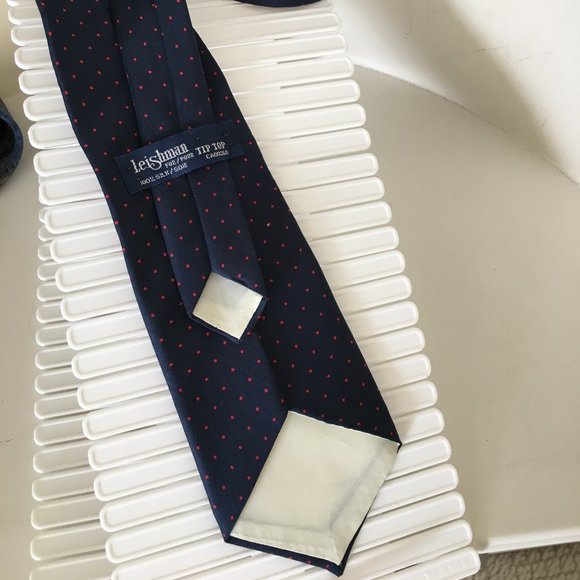 Stylish pair of Men's Silk Ties - Picture 2 of 5